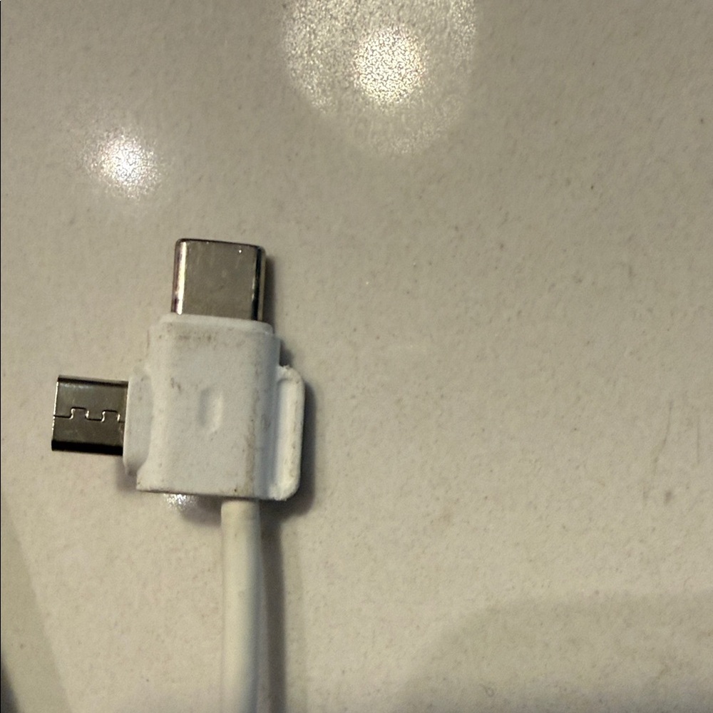 White Portable Charger - Picture 4 of 4